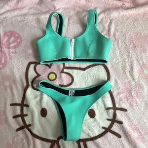 Hoaka swimwear bikini!